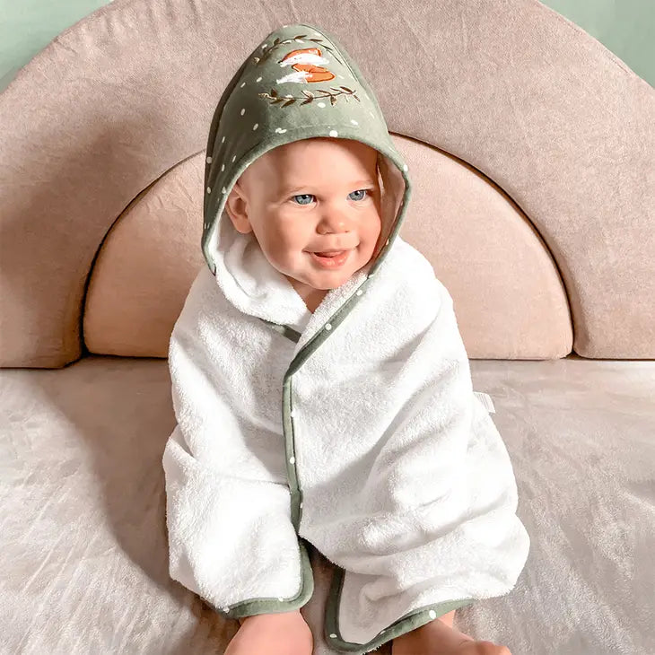 'Forest Retreat' Hooded Towel