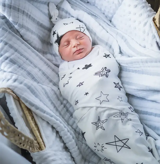 'Reach for the Stars' Snugababe Swaddle™